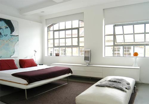 Manhattan style apartment bedroom design