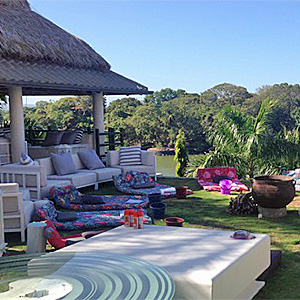 Nicaragua hut & patio